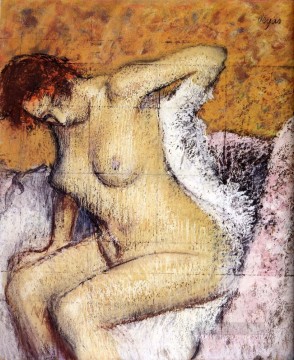 Edgar Degas Painting - Después del baño, el bailarín desnudo Edgar Degas